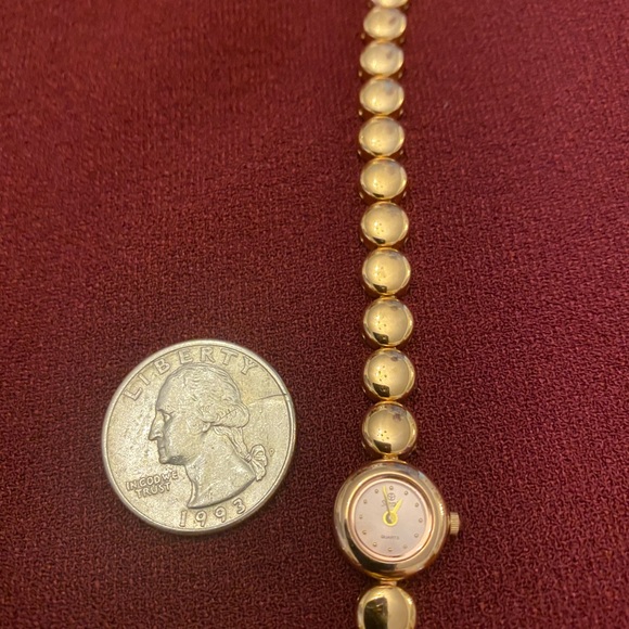 Watch - Picture 4 of 12